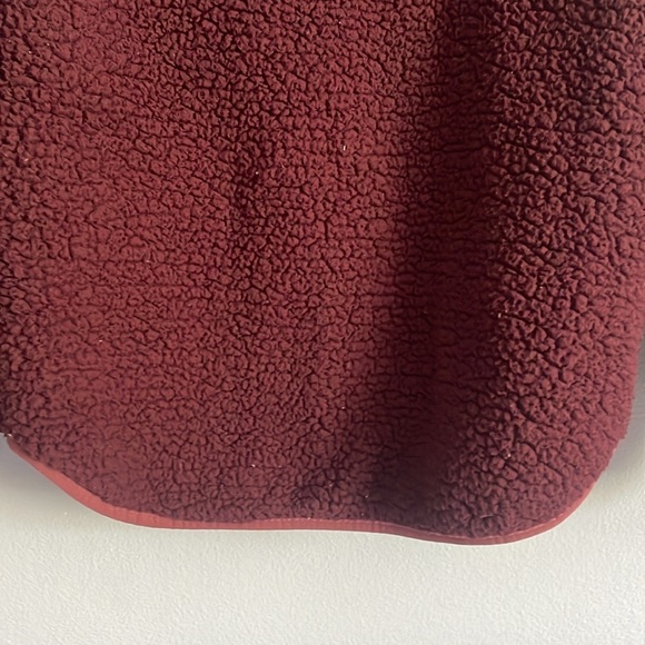 Abercrombie and Fitch Red Sherpa Jacket Size S - Picture 10 of 15